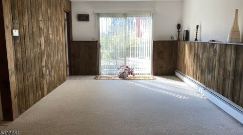 3 3rd St, Roxbury Township NJ  07836-1615 exterior