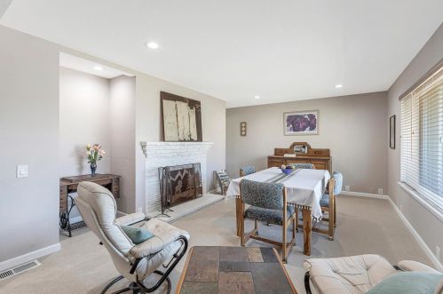5930 Filbert Ave, Citrus Heights CA  95662-4716 exterior