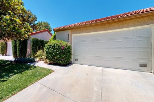 26350 Rainbow Glen Dr, Santa Clarita, CA 91321-1393