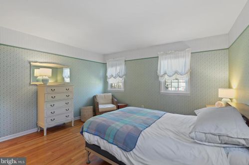 343 Richard Rd, Yardley PA  19067-1969 exterior