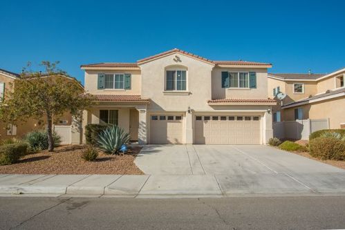 16626 Desert Willow St, Victorville, CA 92394-1451