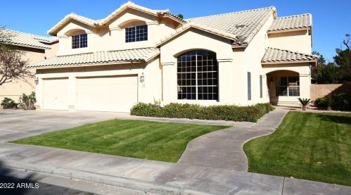 720 Mendoza Cir, Mesa, AZ 85210-7522