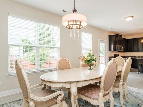 107 Vw Dr, Burlington NC  27215-4694 exterior