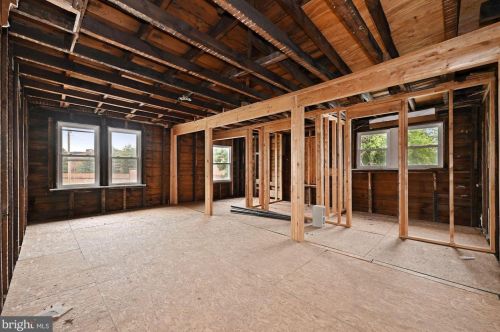 446 Billingsport Rd, West Deptford NJ  08066-2209 exterior