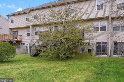 238 Northdown Dr, Dover DE  19904-9757 exterior