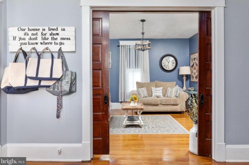 141 Funk St, Strasburg VA  22657-2403 exterior