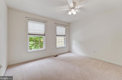 296 Cherry Ln, Kennett Sq PA  19348-4709 exterior