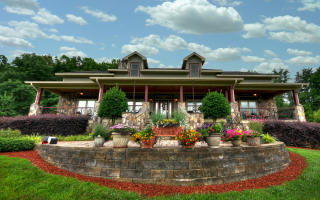 4167 Downings Creek Rd, Hayesville, NC 28904-6043