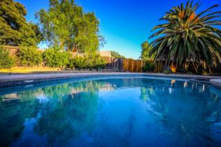 3321 Meadowbrook Rd, Antioch, CA 94509-5952