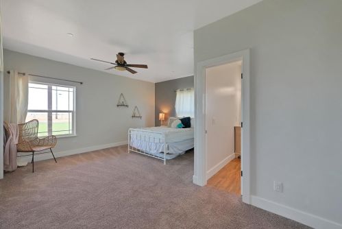 301 Sunnybrook Ln, Oroville CA  95965-8101 exterior