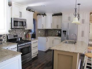 3503 Southland Dr, Hales Corners, WI 53132-8437