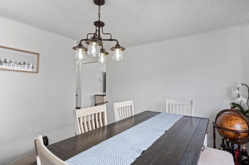 15 Sawyer St, Nashua NH  03060-3740 exterior