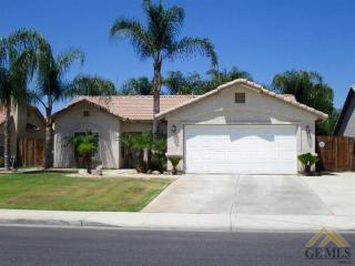 4108 Rio Viejo Dr, Bakersfield, CA 93313-5021