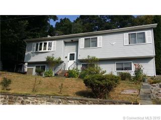 302 Fieldwood Rd, Waterbury, CT 06704-1161