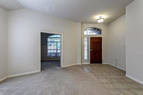 3609 Sutters Way, Lewisville TX  75022-2941 exterior