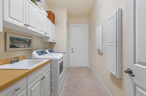 5100 Post Oak Ln, Naples FL  34105-4526 exterior