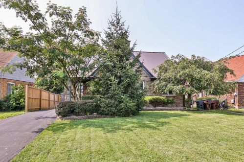 4009 Galbraith Rd, Cincinnati, OH 45247-3762