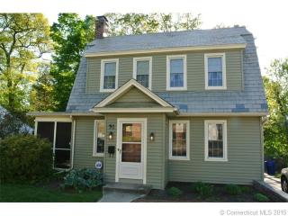 91 Fern St, Waterbury, CT 06704-2513