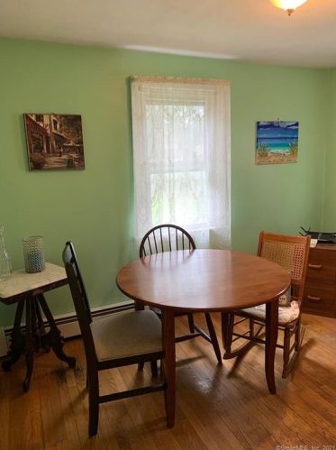 65 Jarvis Rd, Manchester, CT 06040-2746
