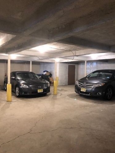 210 Bergenline Ave, Union City NJ  07087-2842 exterior