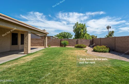2601 79th Dr, Phoenix AZ  85043-7455 exterior