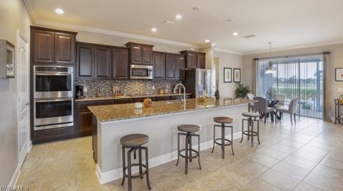 4317 16th Pl, Cape Coral, FL 33904-7430