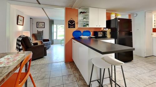 328 Mohican Trl, Mercer PA  16137-9333 exterior