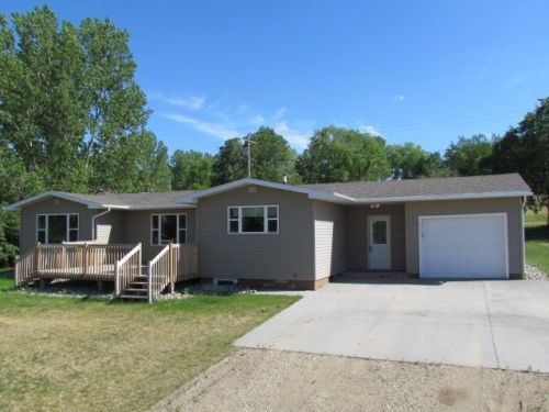 415 1st Ave, Sawyer, ND 58781