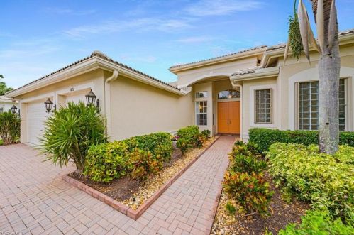 1822 Senegal Date Dr, Naples, FL 34119-3385