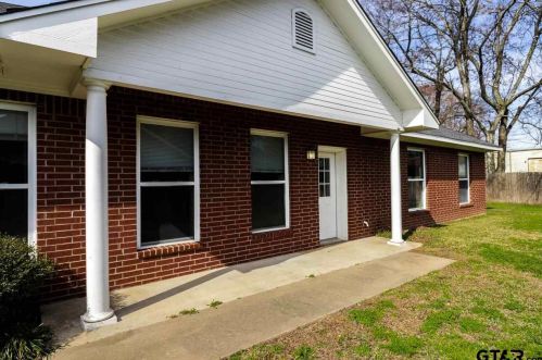 19046 Fm 2493, Flint TX  75762-5304 exterior