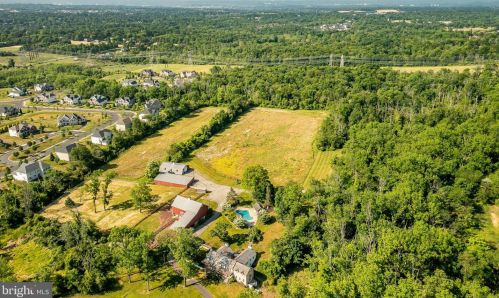 2564 Skippack Pike, Lansdale PA exterior