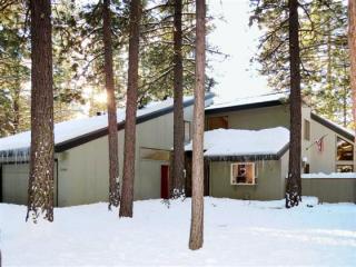 13303 Betony, Black Butte Ranch, OR 97759-0569