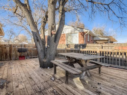 4200 Dl Ct, Englewood CO 80110-4306 exterior