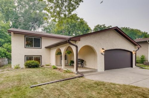 1003 44 1/2 Ave, Minneapolis, MN 55421-3039
