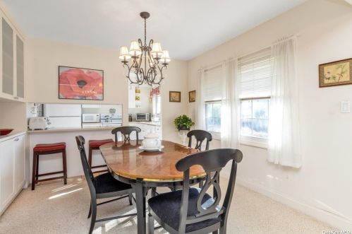 11 Adams St, East Rockaway NY  11518-1705 exterior