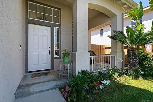 2323 Brookhaven Pass, Vista, CA 92081-8337