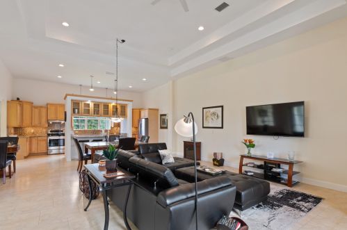 2562 Prarieview Dr, Town Of Loxahatchee Groves FL  33470-2572 exterior