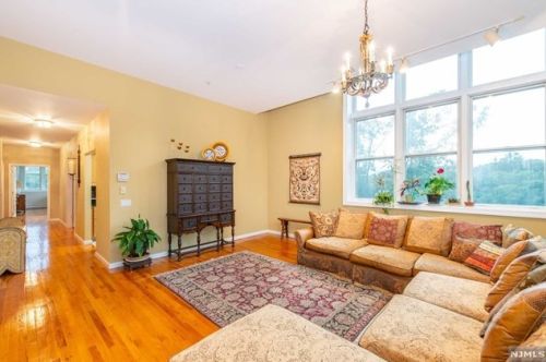 280 Main St, West Paterson NJ  07424-1236 exterior