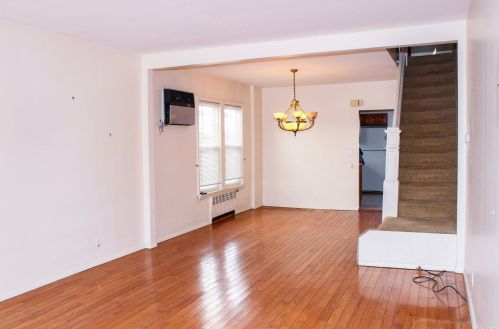 8413 Sutter Ave, Jamaica, NY 11417-1412