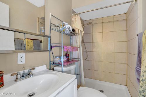 6102 Solano Dr, Glendale AZ  85303-4619 exterior