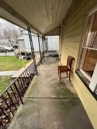 237 Water St, Belvidere NJ  07823-1219 exterior