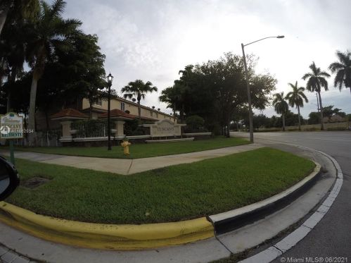 8264 29th St, Hollywood FL  33025-7408 exterior