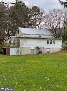 330 Old Waynesboro Rd, Charnita, PA 17320-8946