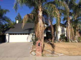 2508 Sunrise Dr, Bakersfield, CA 93309-4373