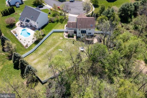 50 Ashley Cir, Gilbertsville PA  19525-8876 exterior