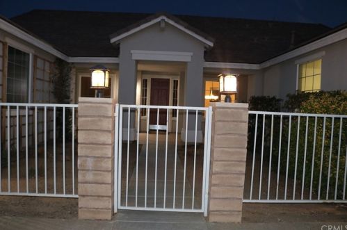 41426 Yew St, Lancaster, CA 93536-2336