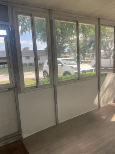 155 Valencia G, Delray Beach FL  33446-2055 exterior