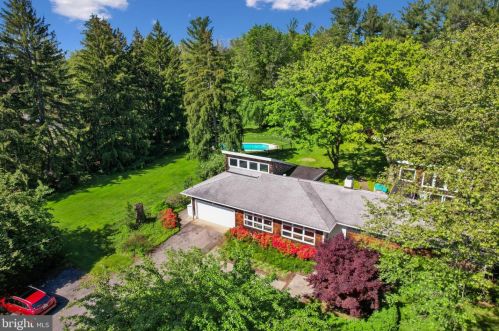 4440 Province Line Rd, Princeton NJ 08540-4368 exterior