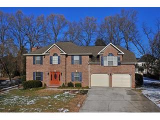 402 Mapletree Dr, Knoxville, TN 37934-0833