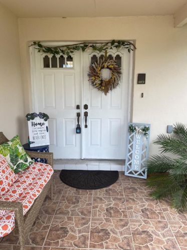 6738 Anthony Ct, Port Richey, FL 34668-6854